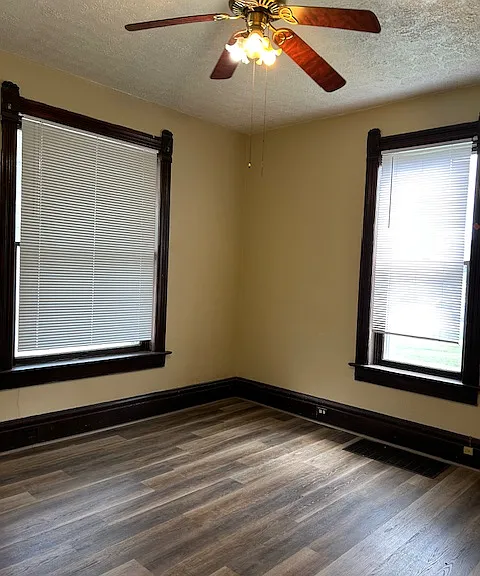 321 N Church St — Photo 19