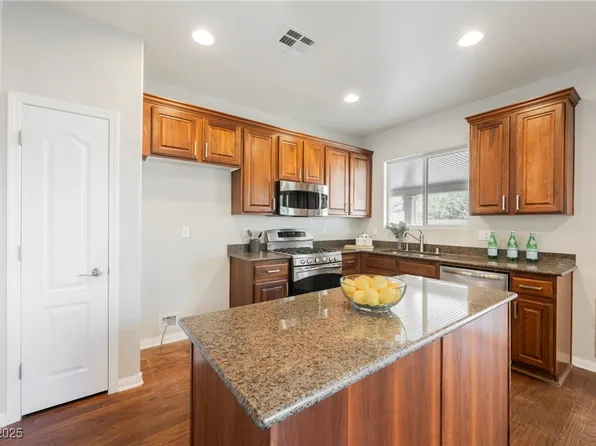 3756 Prairie Orchid Ave, North Las Vegas, NV 89081