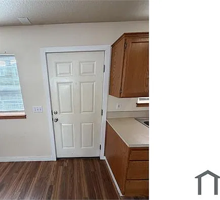 2 bed, $1,712 — Photo 1