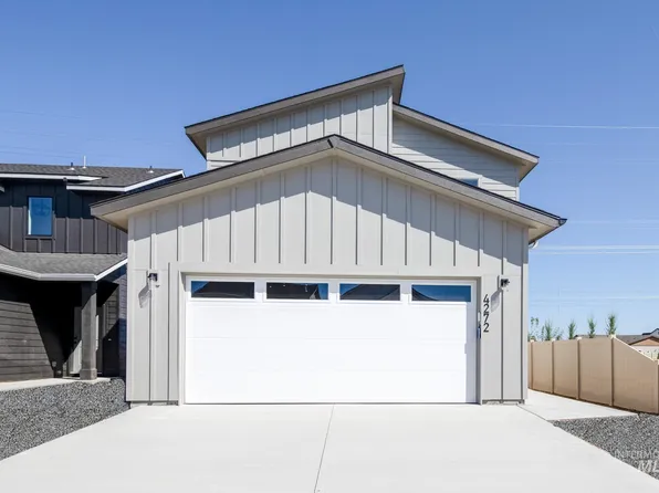 4272 E Woodmurra St, Meridian, ID 83642
