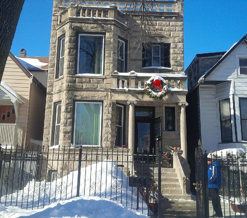 1st image of 1720 N Sawyer Ave