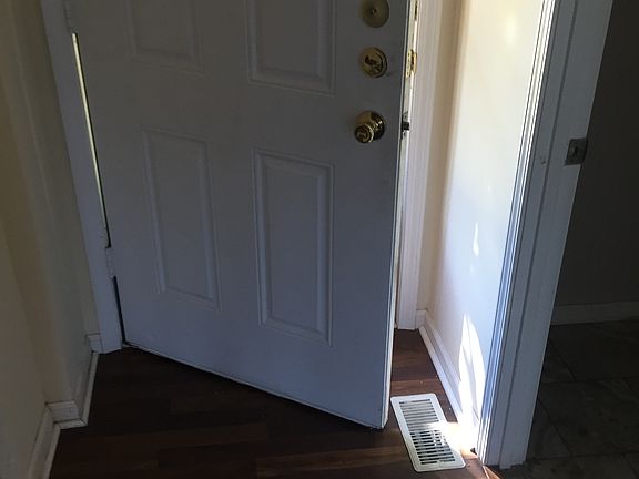 4th image of 5538 Carmel Dr