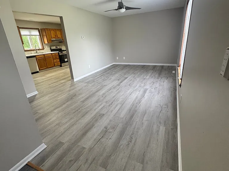 222-224 S Jackson Blvd #222 — Photo 2