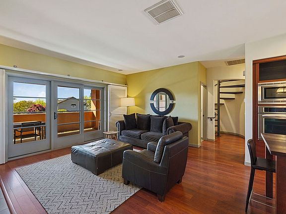 4th image of 1279 Woodhaven Ln #205/206