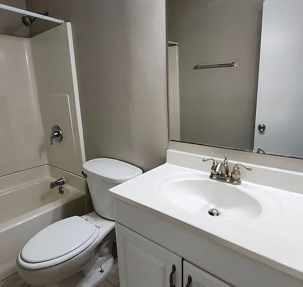 4011 Pinehurst Pl — Photo 11