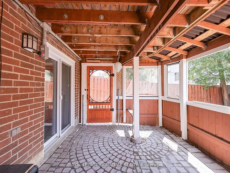 26 Peterson Ct #LOWER — Photo 27