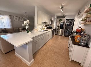 11007 SW 3rd St #11007, Miami, FL 33174