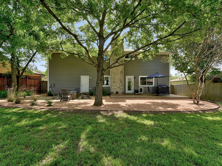 7902 Keneshaw Dr — Photo 30