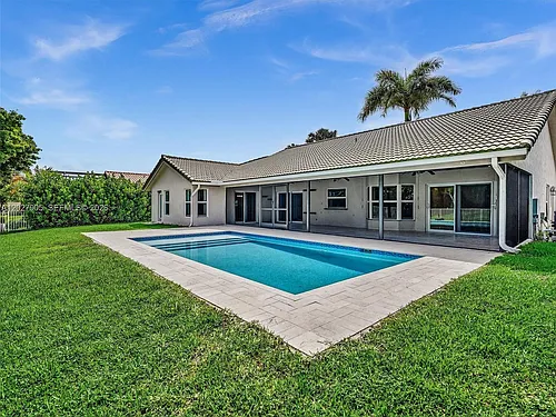 11690 Island Lakes Ln Photo 1