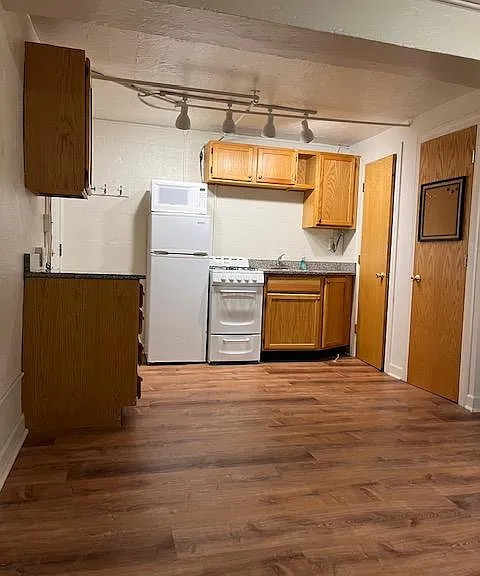 3015 35th Ave S #3 — Photo 10
