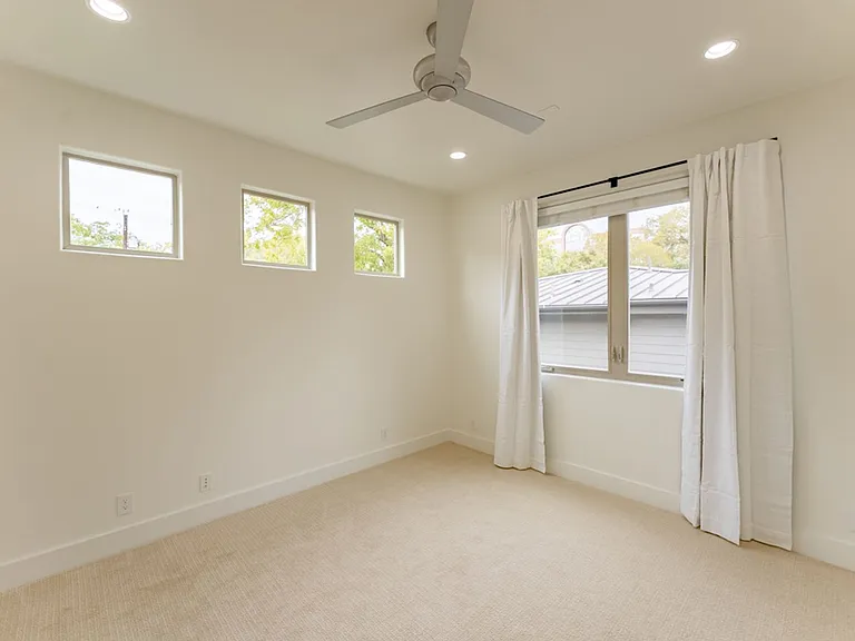 716 Post Oak St — Photo 18