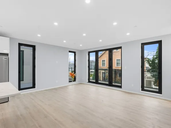 33a Keen Court image 11 of 44