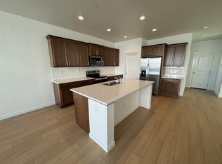 1266 W Regency Ridge Dr, Meridian, ID 83642