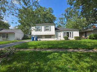 1847 Reichert Ave, Chicago Heights, IL 60411