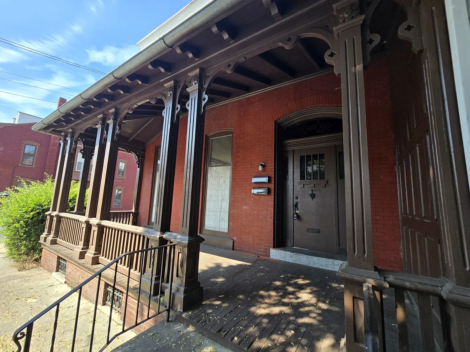 4 bed, 1.5 bath, 2000 sqft, $1,700 — Photo 3