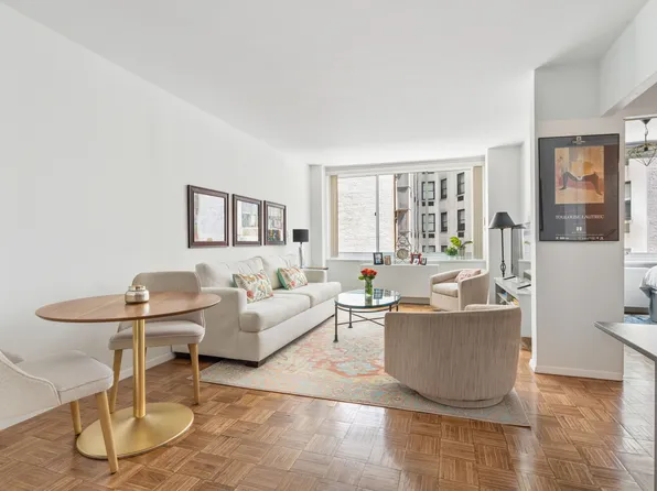 61 West 62nd Street image 1 of 5