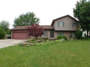 51 Marlbank Dr, Rochester, NY 14612