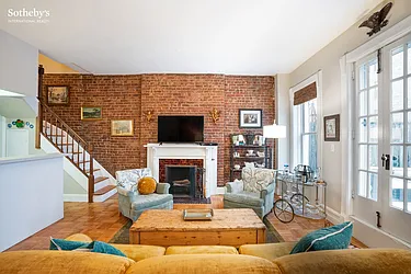 Rented by Sotheby's International Realty