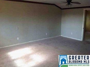 2nd image of 301 Laurel Ave