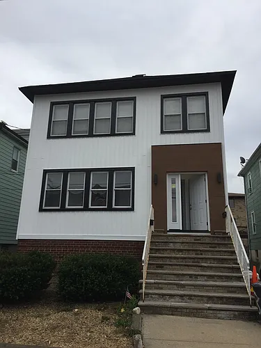 248 2nd St #2 Photo 1