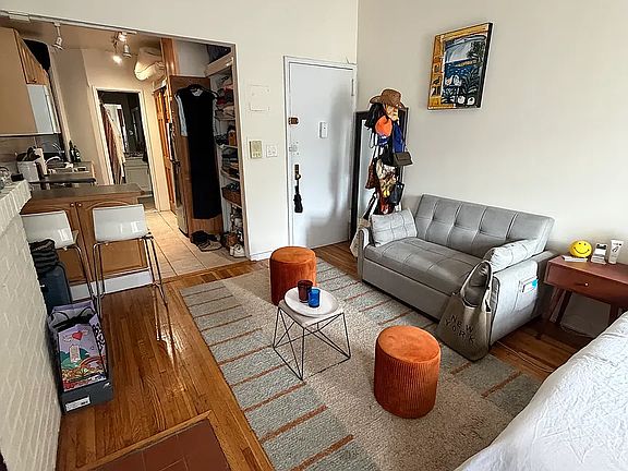 4th image of 200 Avenue A APT 2C