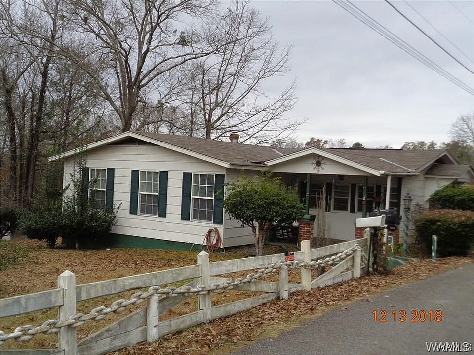 1st image of 1201 36th Ave NE