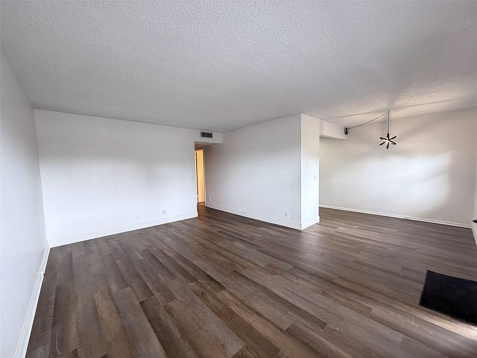 1st image of 13455 SW 9th Ct APT 205J