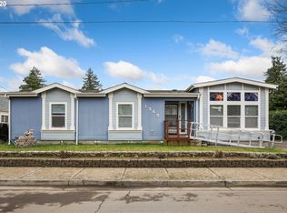 1363 32nd St, Springfield, OR 97478