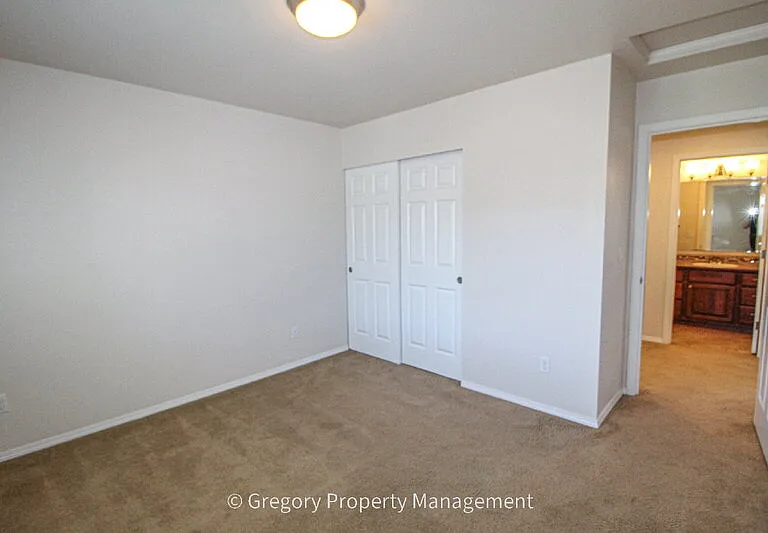 22924 42nd Dr SE — Photo 33