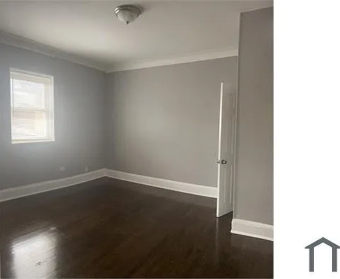 7701 S Green St #1 — Photo 5