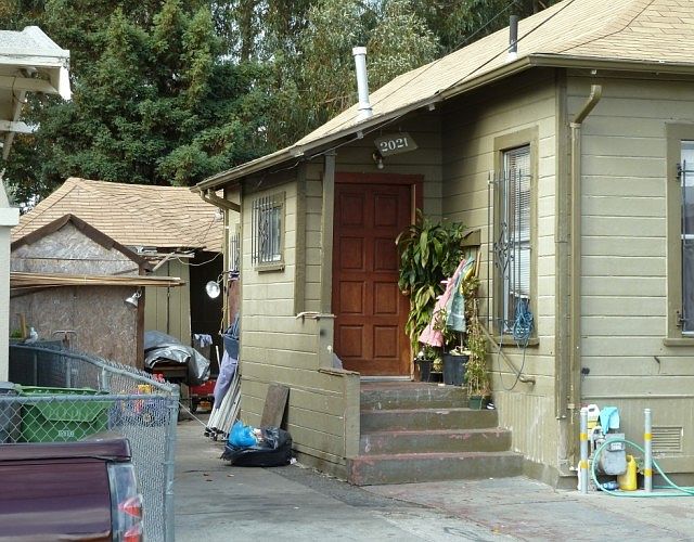 2nd image of 2021 Austin St