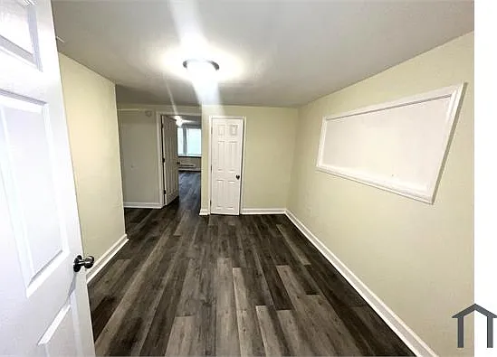 1233 W 71st Pl — Photo 23