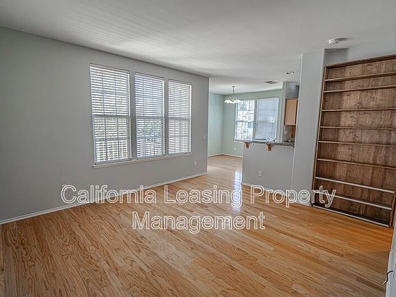 2nd image of 24124 Victoria Ln Unit 57