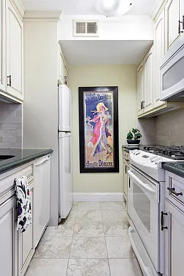 Sold by Compass | media 20