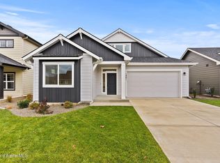 1961 W Moselle Dr, Coeur D Alene, ID 83815