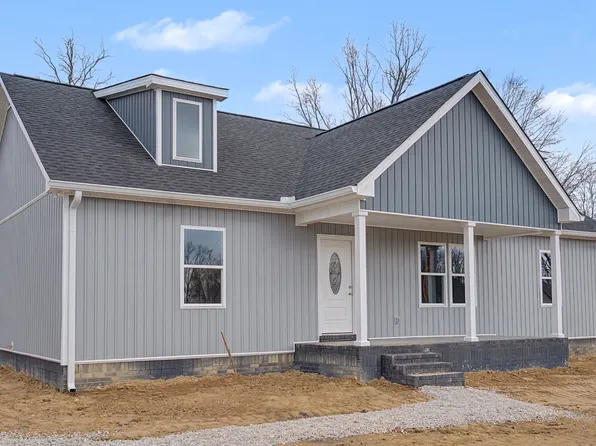 322 Cassie Dr, Lafayette, TN 37083