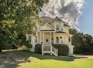 12 Friendship Rd, Euharlee, GA 30145