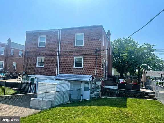 4th image of 9960 Ferndale St