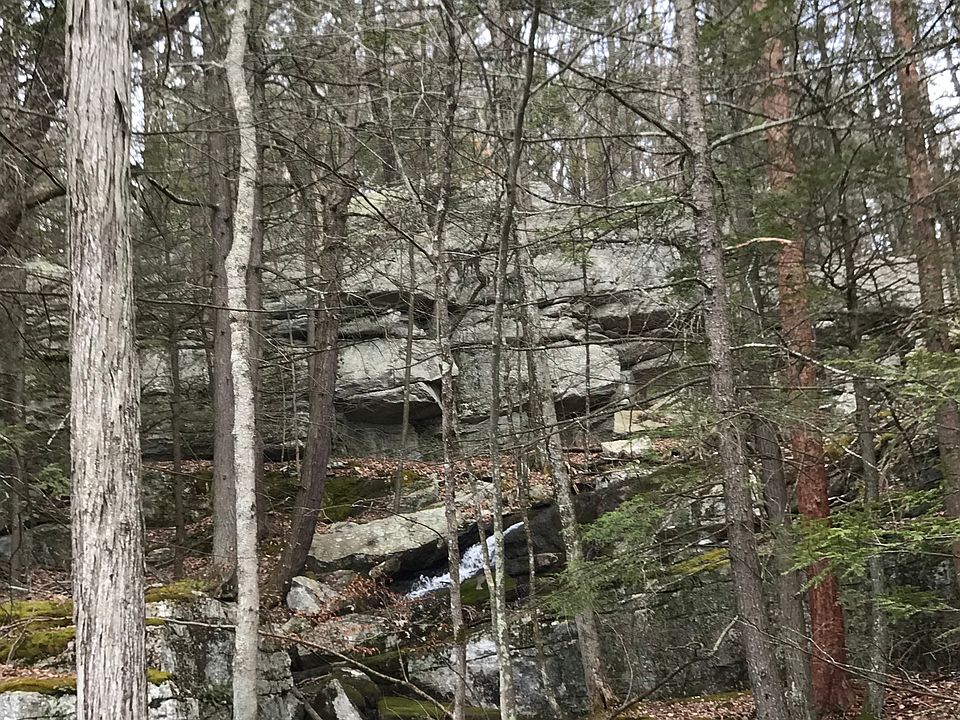 5 small waterfalls at apex 