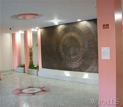 2nd image of 2385 Barker Ave APT 1R