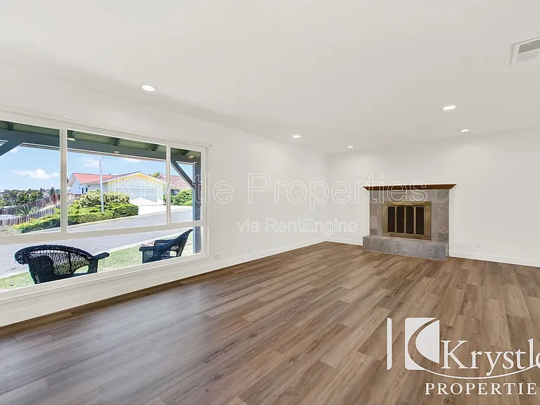 319 Aragon St — Photo 3