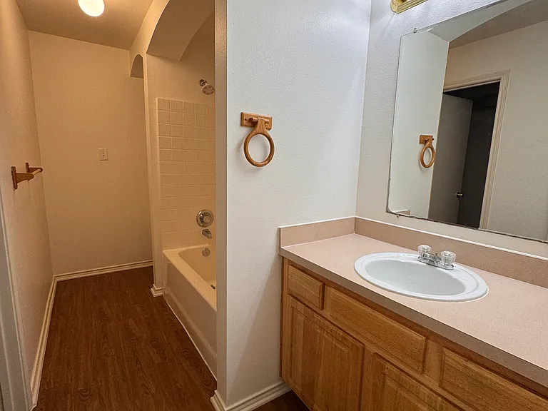 414 N Jackson Ave #A — Photo 22