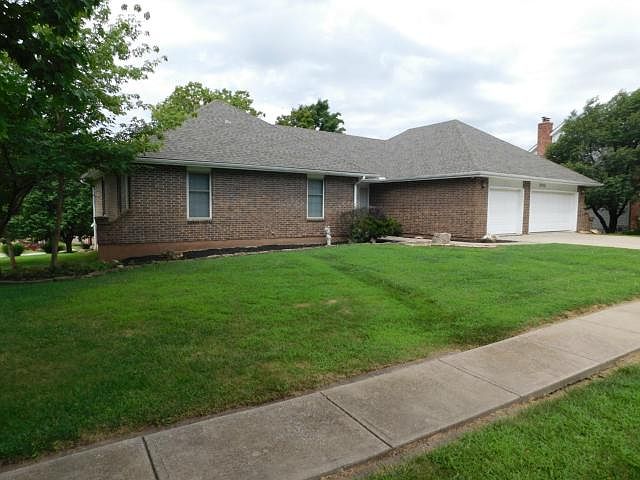 1st image of 2912 S Viking Ct