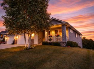 2200 Greenfield Dr W, Northfield, MN 55057