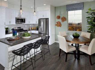 323 Lagoon Way, Santee, CA 92071