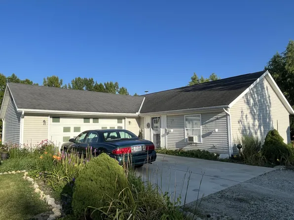 908 Koehn Rd, Saint Marys, OH 45885