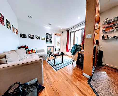Rented by Union Square Property Management | media 19