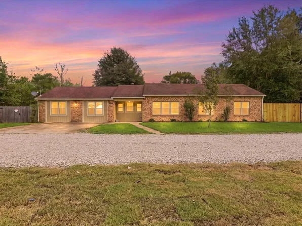 416 Craft Ln, Orange, TX 77632