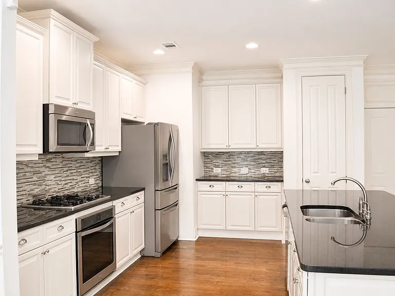 5211 Merrimont Dr — Photo 4