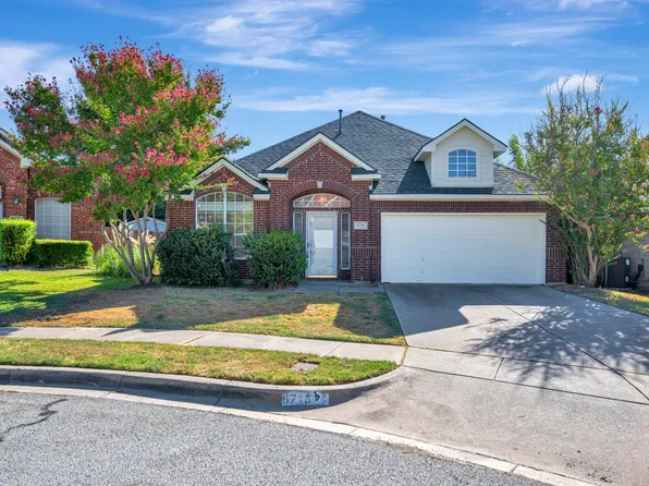 6716 Armstrong Ct, Fort Worth, TX 76137
